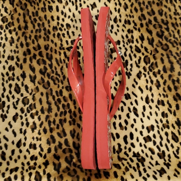 Coach Red Abigail Floral Thong Sandal Sz 7-8 - Picture 3 of 10